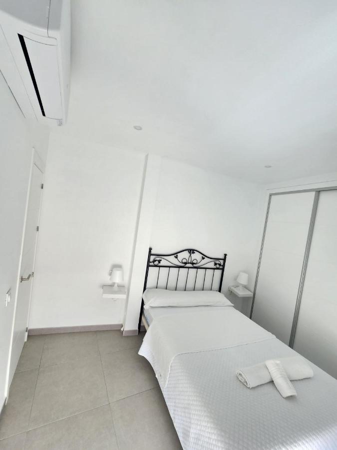 Apartamentos Centro Ronda 3 ภายนอก รูปภาพ